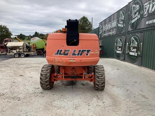 Image of JLG 600S equipment image 2