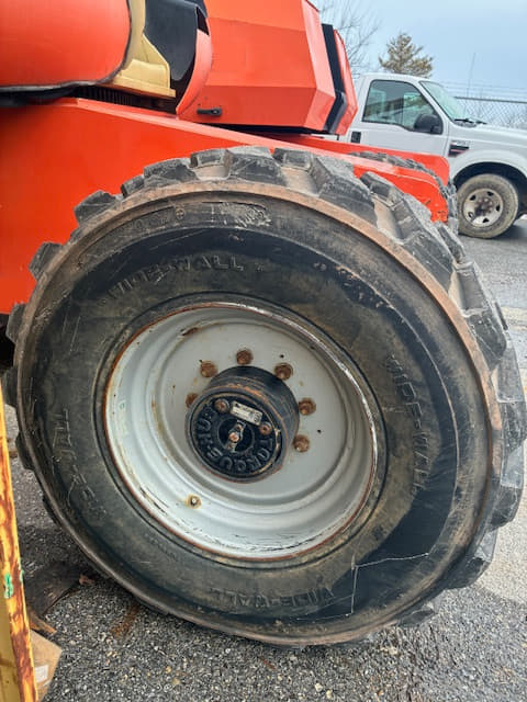 Image of JLG 660SJ equipment image 3