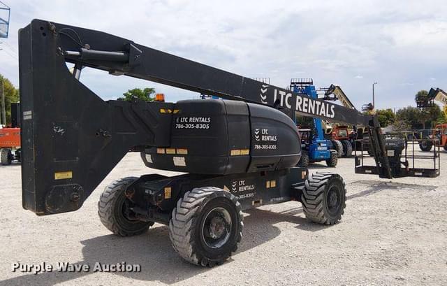 Image of JLG 800AJ equipment image 4