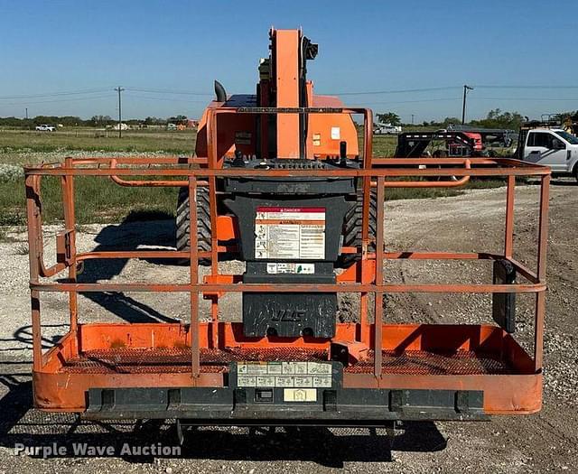 Image of JLG 800AJ equipment image 1