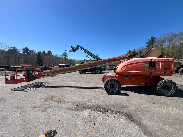 Image of JLG 800S equipment image 4