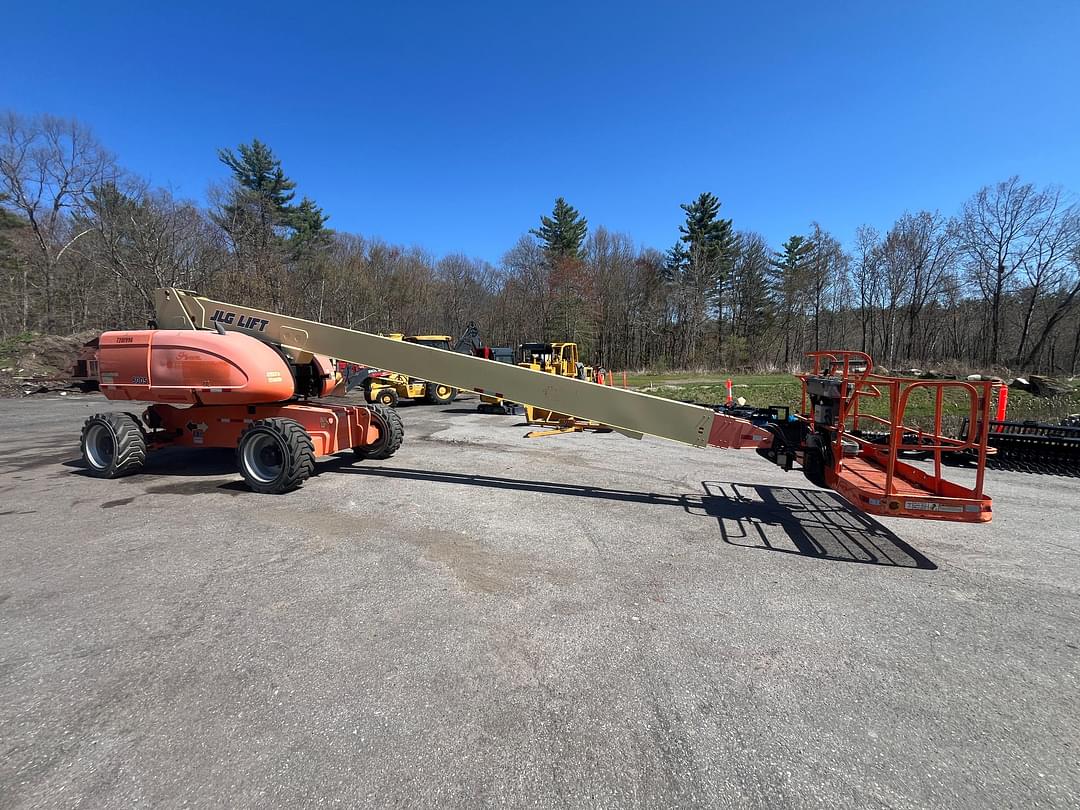 Image of JLG 800S Primary image