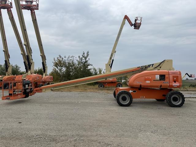 Image of JLG 800S equipment image 4