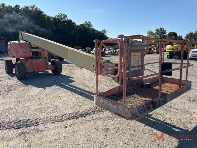 Image of JLG 800S equipment image 3