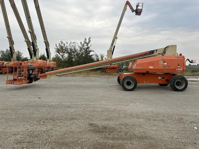 Image of JLG 800S equipment image 4