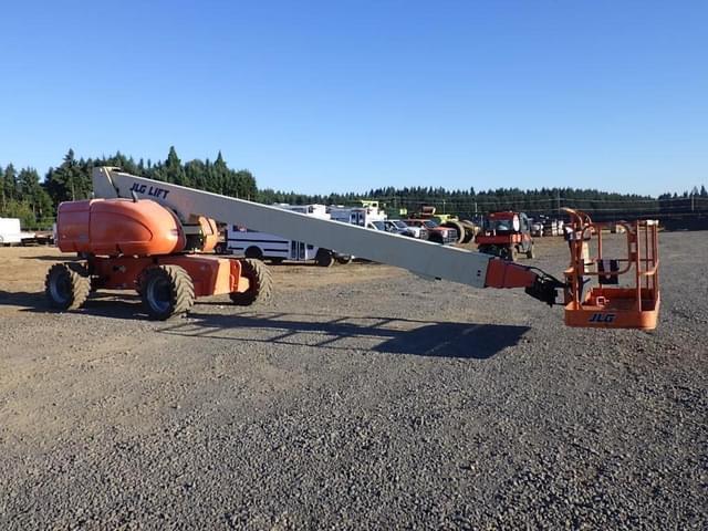 Image of JLG 800S equipment image 1