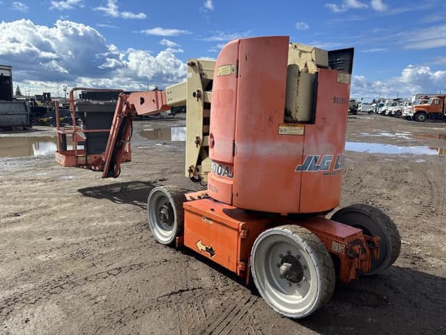 Image of JLG E300AJ equipment image 3