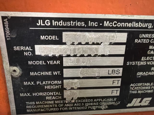 Image of JLG E300AJP equipment image 2