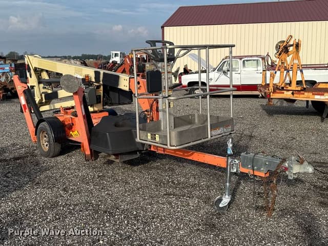 Image of JLG T350 equipment image 2