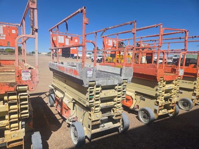 Image of JLG 3246ES equipment image 3