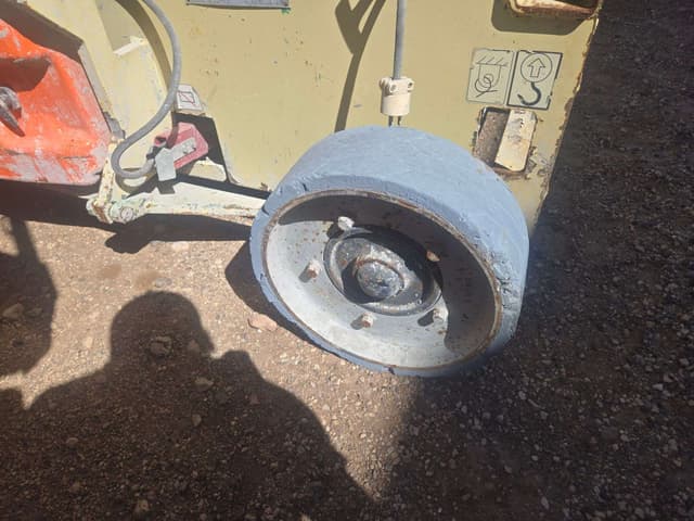 Image of JLG 3246ES equipment image 4