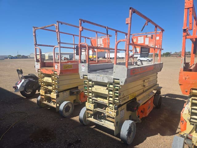 Image of JLG 3246ES equipment image 2