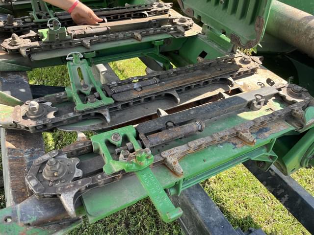 Image of John Deere 1293 equipment image 4
