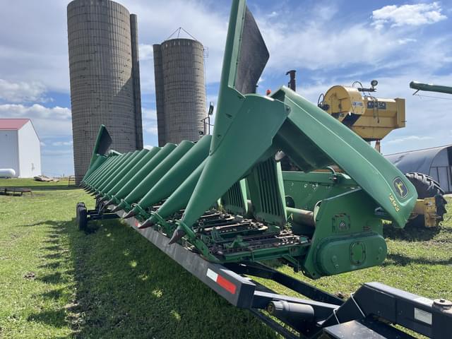 Image of John Deere 1293 equipment image 2