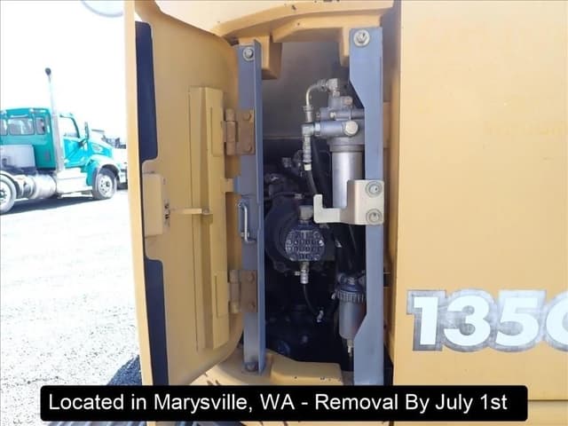 Image of John Deere 135CRTS equipment image 1