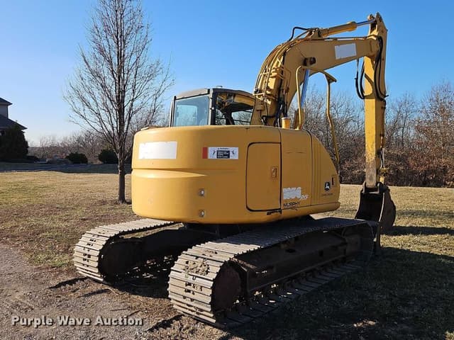 Image of John Deere 135CRTS equipment image 4