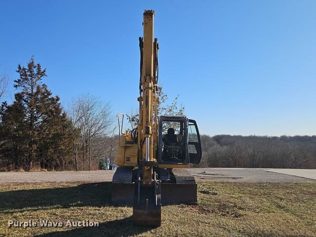 Image of John Deere 135CRTS equipment image 1