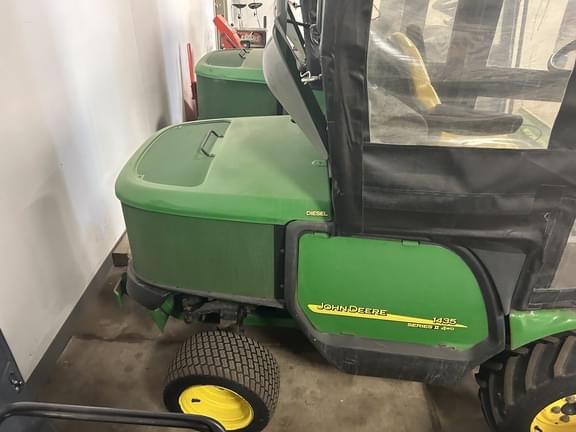 Image of John Deere 1435 equipment image 4