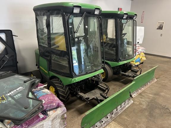 Image of John Deere 1435 equipment image 1