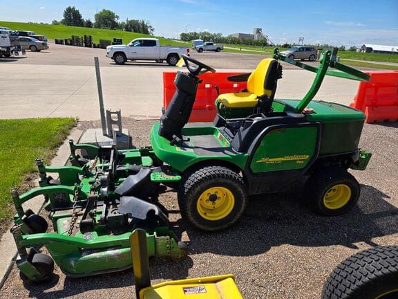 Image of John Deere 1545 equipment image 1