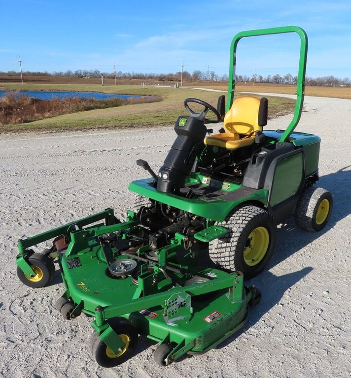 2007 John Deere 1565 Equipment Image0