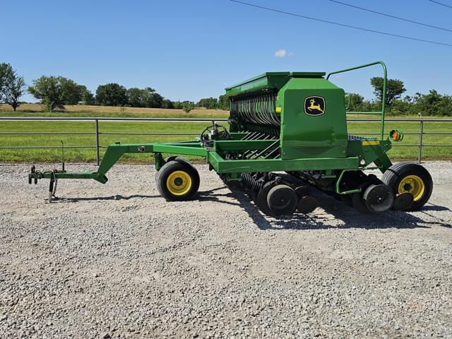 Image of John Deere 1590 equipment image 2