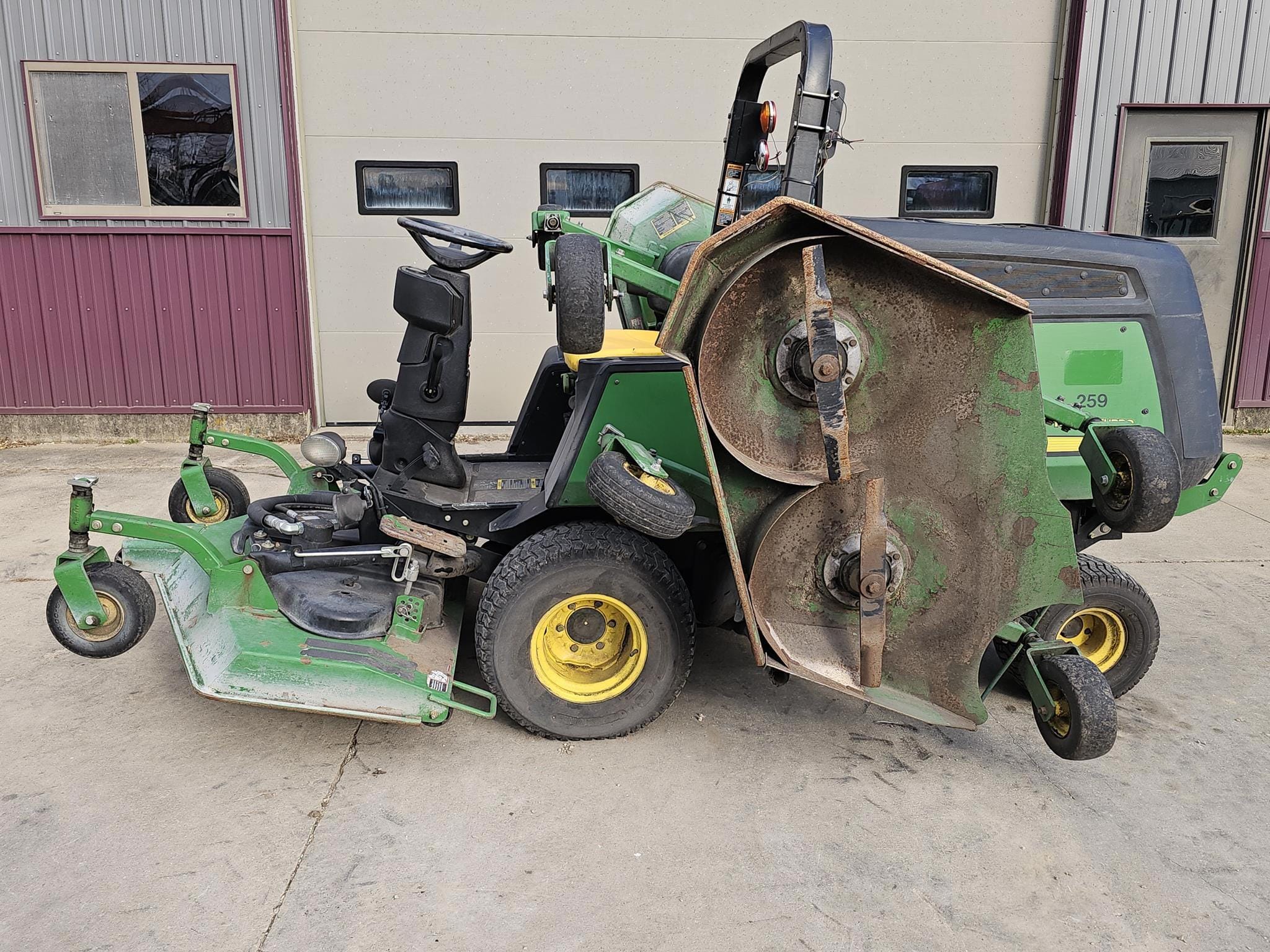 2007 John Deere 1600 Turbo II Equipment Image0