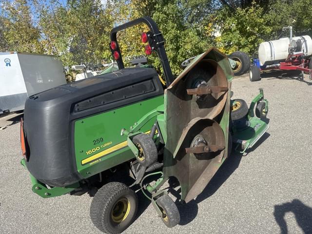 Image of John Deere 1600 Turbo II equipment image 1
