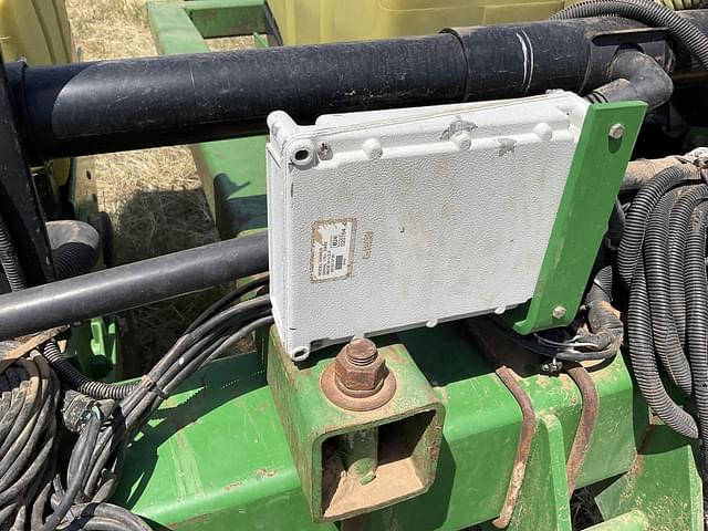 Image of John Deere 1700 equipment image 2