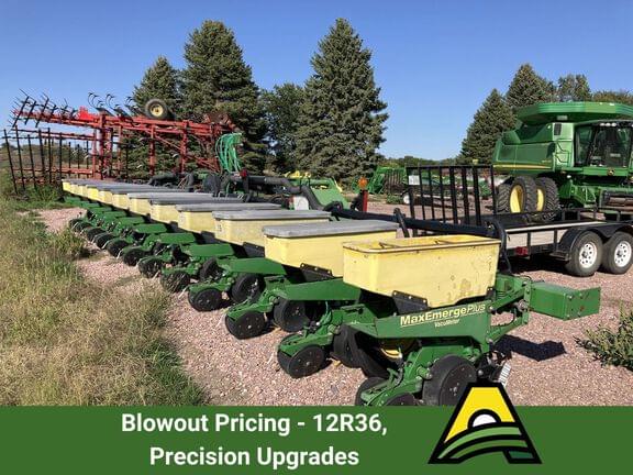 Image of John Deere 1720 Primary image