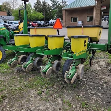 Image of John Deere 1750 equipment image 2
