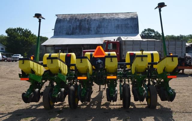 Image of John Deere 1750 equipment image 3