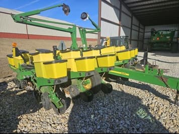 Main image John Deere 1760