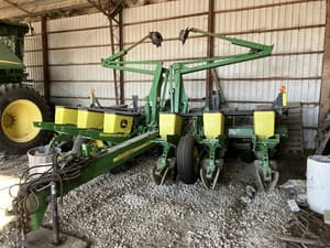 2007 John Deere 1760 Image
