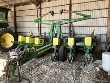 Main image John Deere 1760