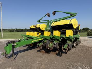 Main image John Deere 1760