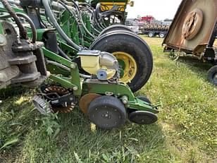 Main image John Deere 1770 6