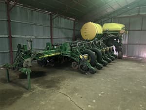 2007 John Deere 1770 Image