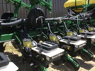 Main image John Deere 1770 17