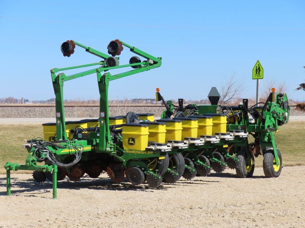 Image of John Deere 1770 Primary image