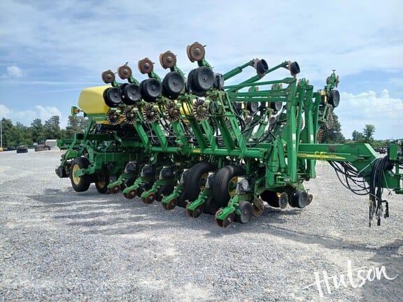 2007 John Deere 1790 Equipment Image0