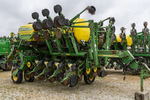 2007 John Deere 1790 Image