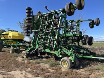 Main image John Deere 1830