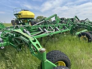 2007 John Deere 1830 Image