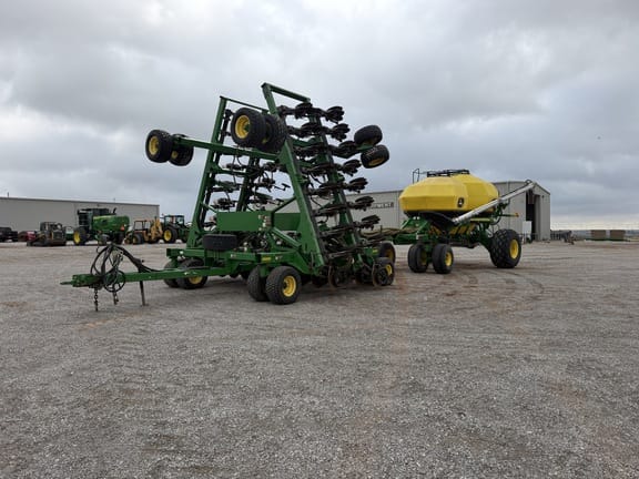 2007 John Deere 1890 Equipment Image0