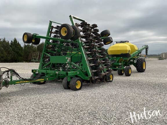 Image of John Deere 1890 equipment image 2