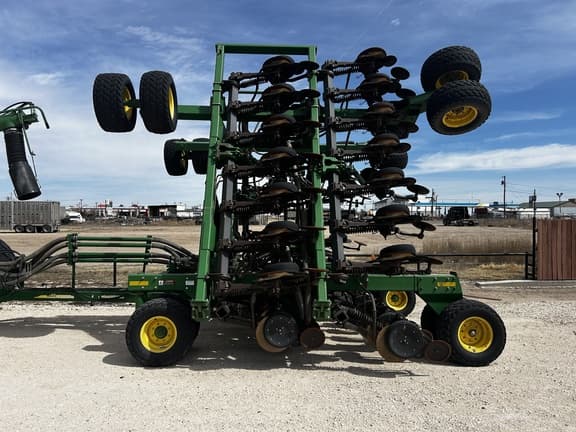 Image of John Deere 1890 equipment image 2