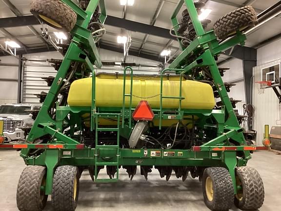 Image of John Deere 1990 equipment image 3