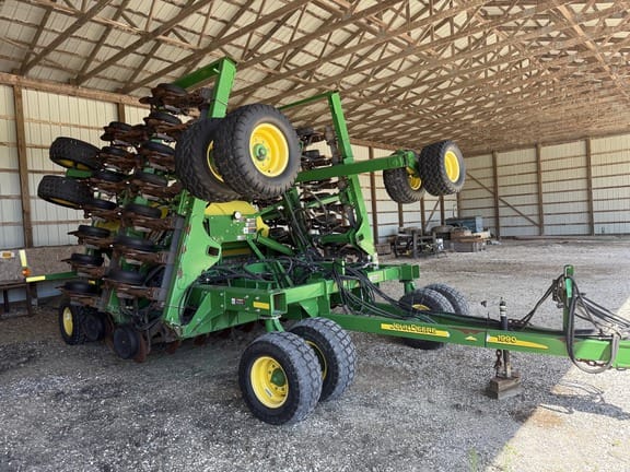 2007 John Deere 1990 Equipment Image0