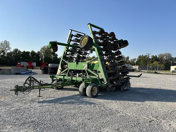 Image of John Deere 1990 equipment image 1